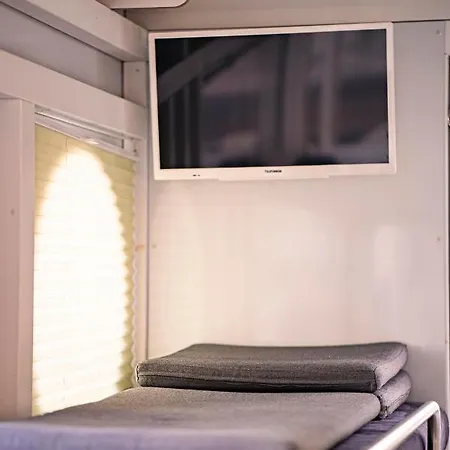 Hotel na wodzie Vindua Adonis Fuehrerscheinfrei Schwerin (Mecklenburg-Vorpommern)