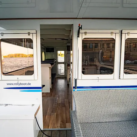 船上ホテル Vindua Adonis Fuehrerscheinfrei *